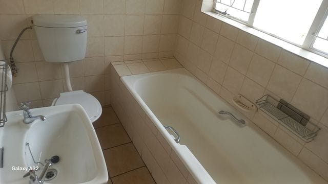 3 Bedroom Property for Sale in Rhodesdene Northern Cape